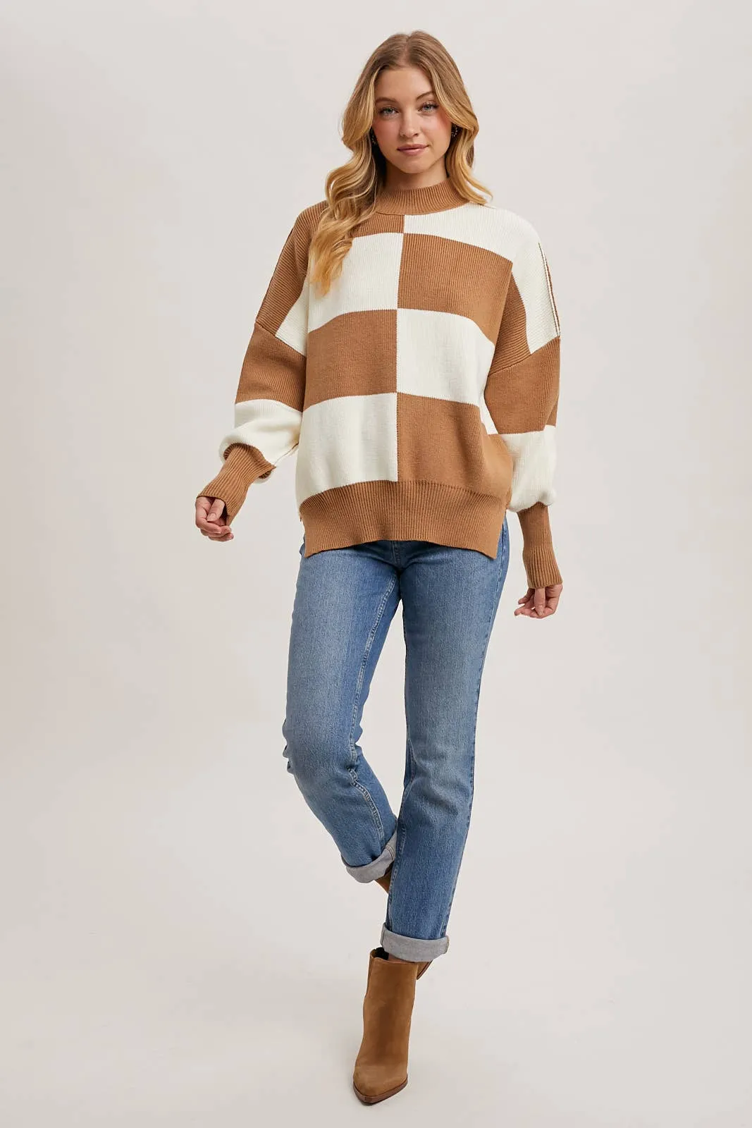 COLOR BLOCK DOLMAN SLEEVED KNIT SWEATER