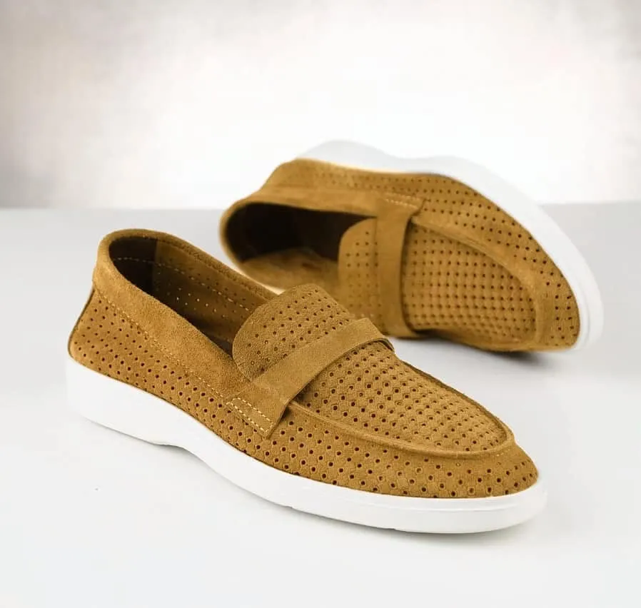 Men's Casual Slip-On Loafers Summer shoes / Camel